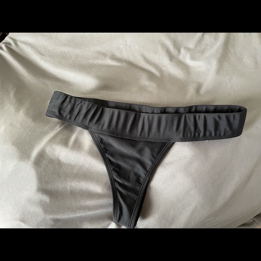 Boutine LA surf bottoms